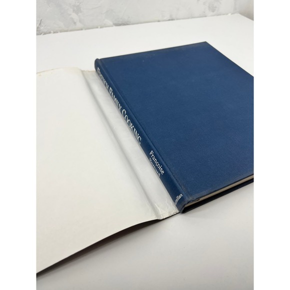French Family Cooking Francoise Bernard 1986 First Print Hard Cover/Dust Jacket - Picture 11 of 16